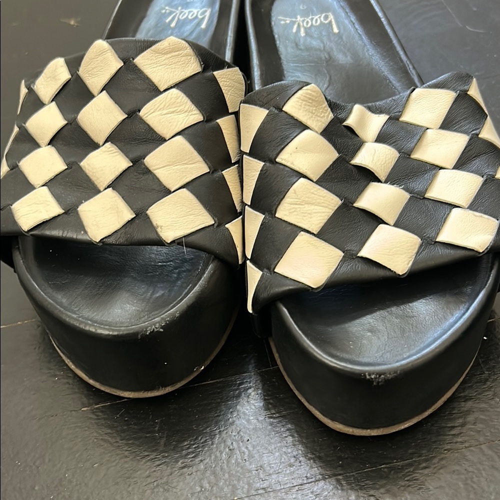 Beek Black and Cream Woven Platform Slide Sandals - Picture 6 of 6